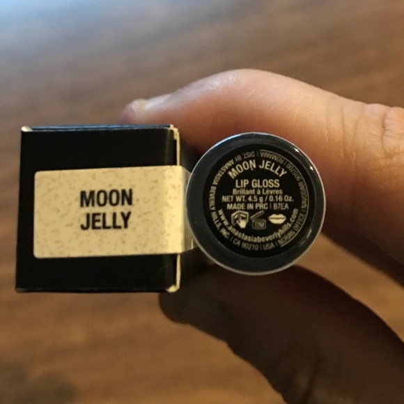 Anastasia Beverly Hills Lipgloss- Moon Jelly - Picture 6 of 8